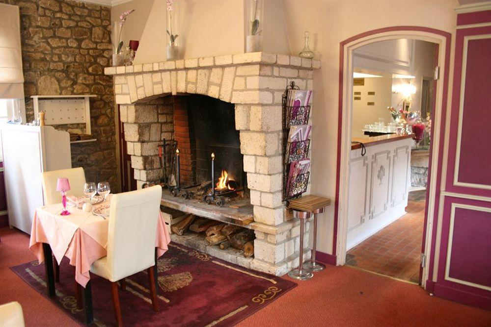 Logis Hotel Restaurant L'Auberge Normande كارُتو المظهر الخارجي الصورة