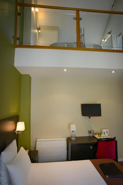 Logis Hotel Restaurant L'Auberge Normande كارُتو المظهر الخارجي الصورة