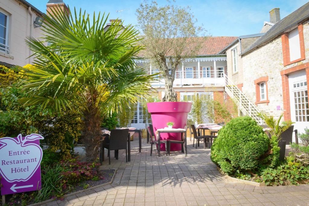 Logis Hotel Restaurant L'Auberge Normande كارُتو المظهر الخارجي الصورة